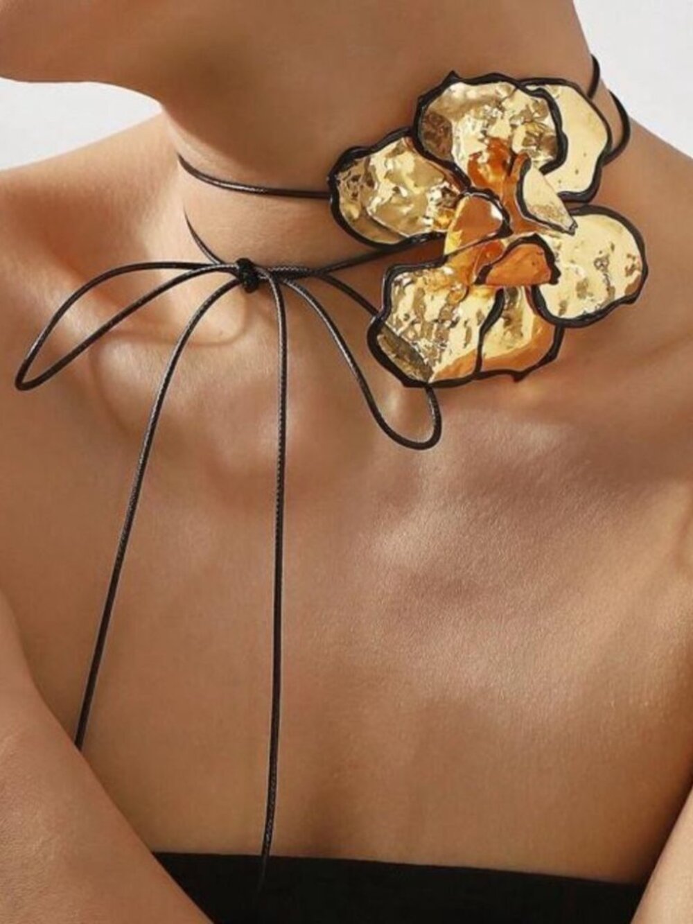 FlowernecklaceN698